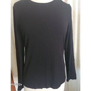 Splendor classic black long-sleeved t-shirt, longer style VGC